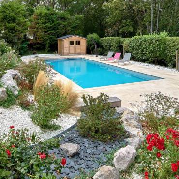 Aménagement du jardin autour d’une piscine : 13 conseils et idées
